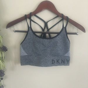 🌹 bundle special 🌹 DKNY Sports Bra